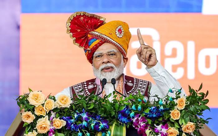ବନାସକାଣ୍ଠା ଦେଶର ପରମ୍ପରାକୁ ଜୀବନ୍ତ ରଖିଛି : ପ୍ରଧାନମନ୍ତ୍ରୀ 